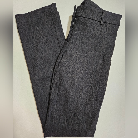 Cache textured pant - Picture 1 of 3